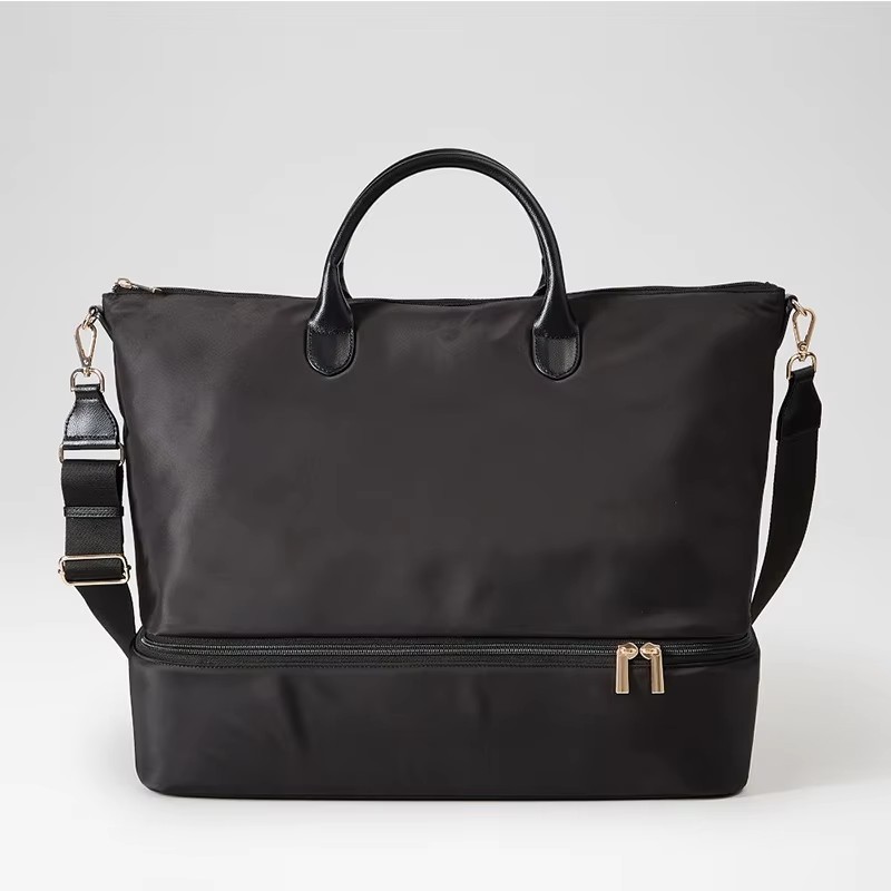Expandable Travel Duffle Bag with Shoe Compartment