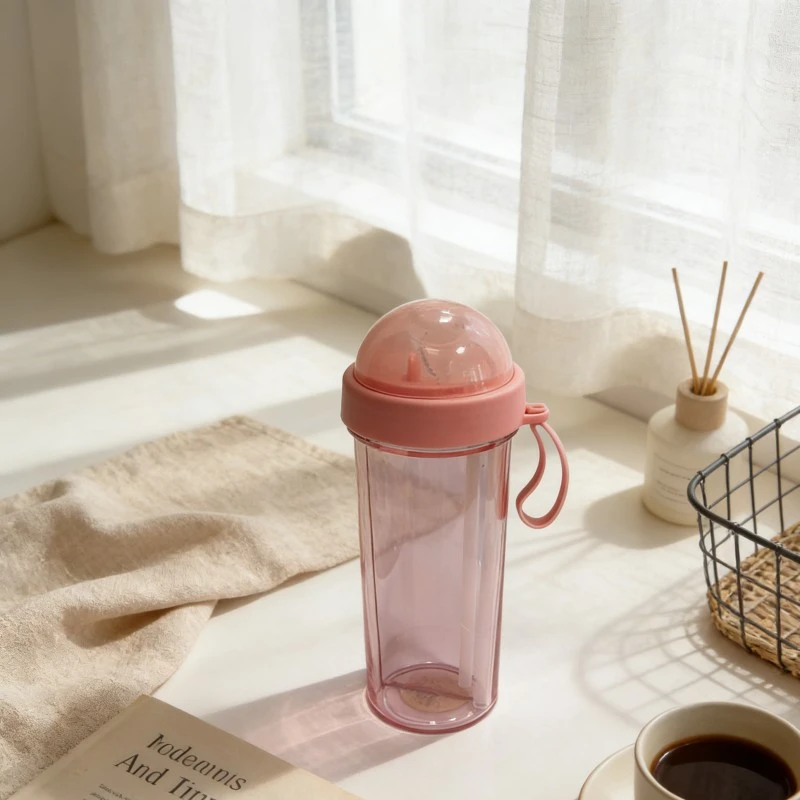 Single-layer Separated Double-drinking Plastic Cup